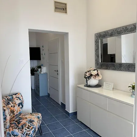 Sea View Apartment