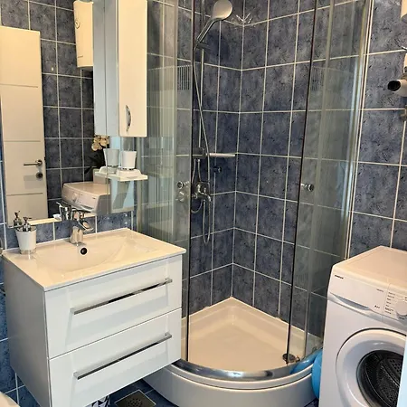 Sea Apartment *
